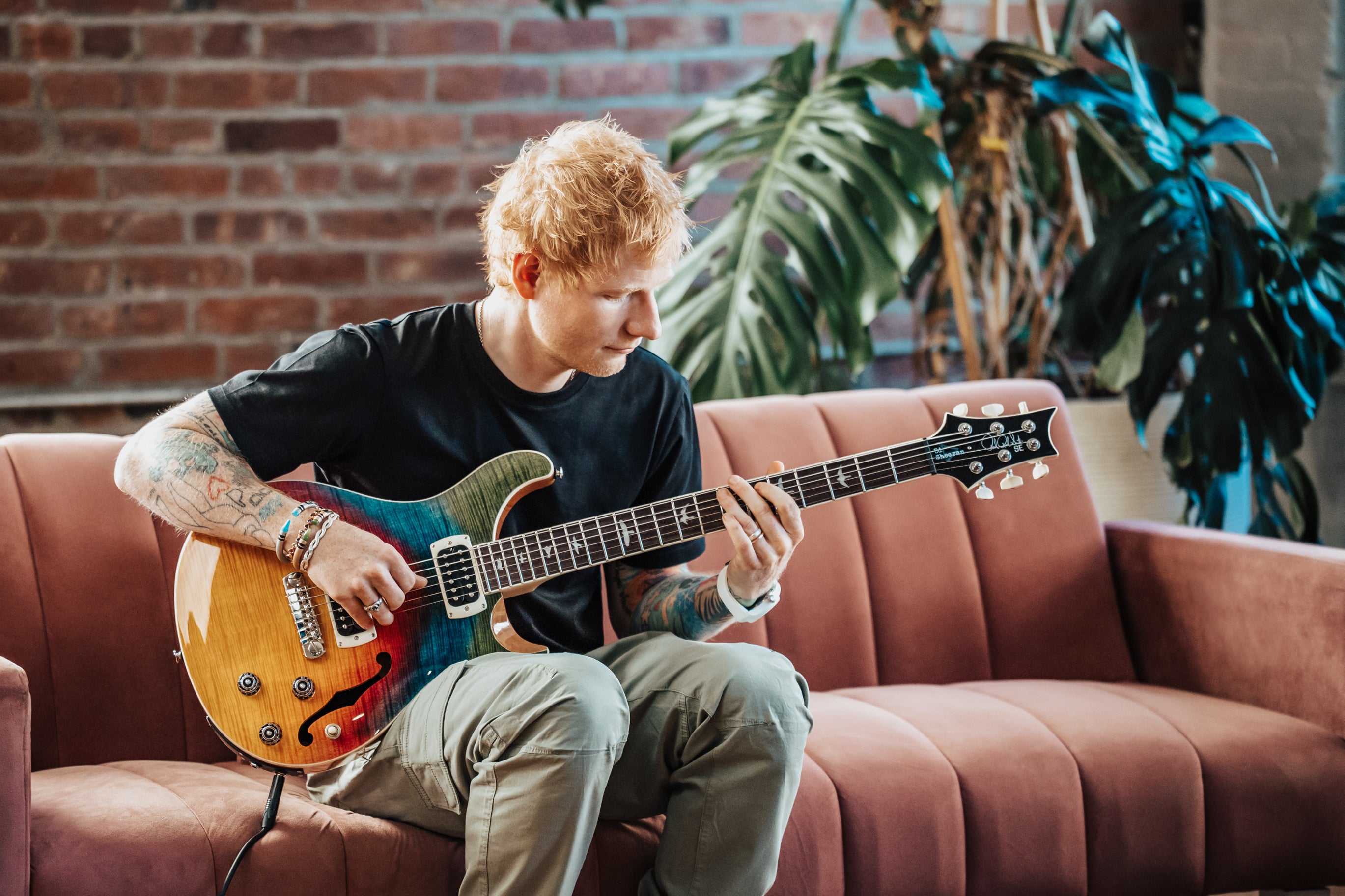 PRS SE Ed Sheeran Hollowbody I Baritone Piezo Kaleidoscope