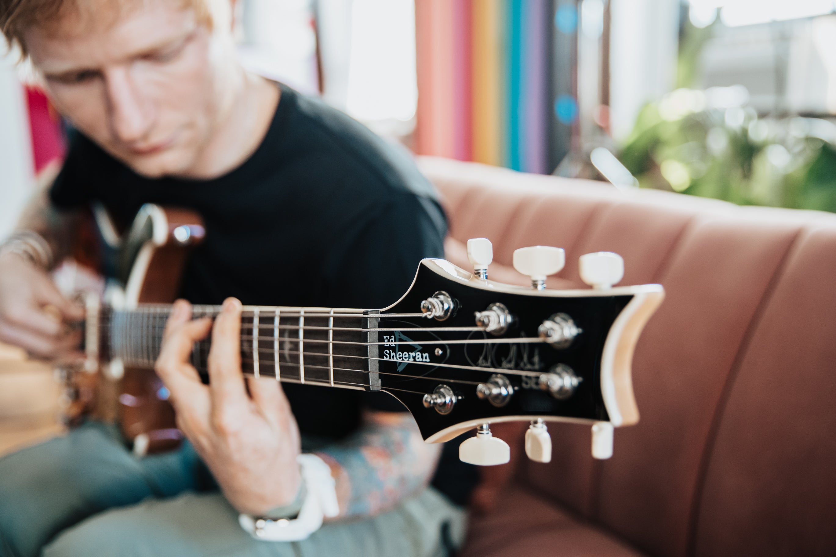 PRS SE Ed Sheeran Hollowbody I Baritone Piezo Kaleidoscope
