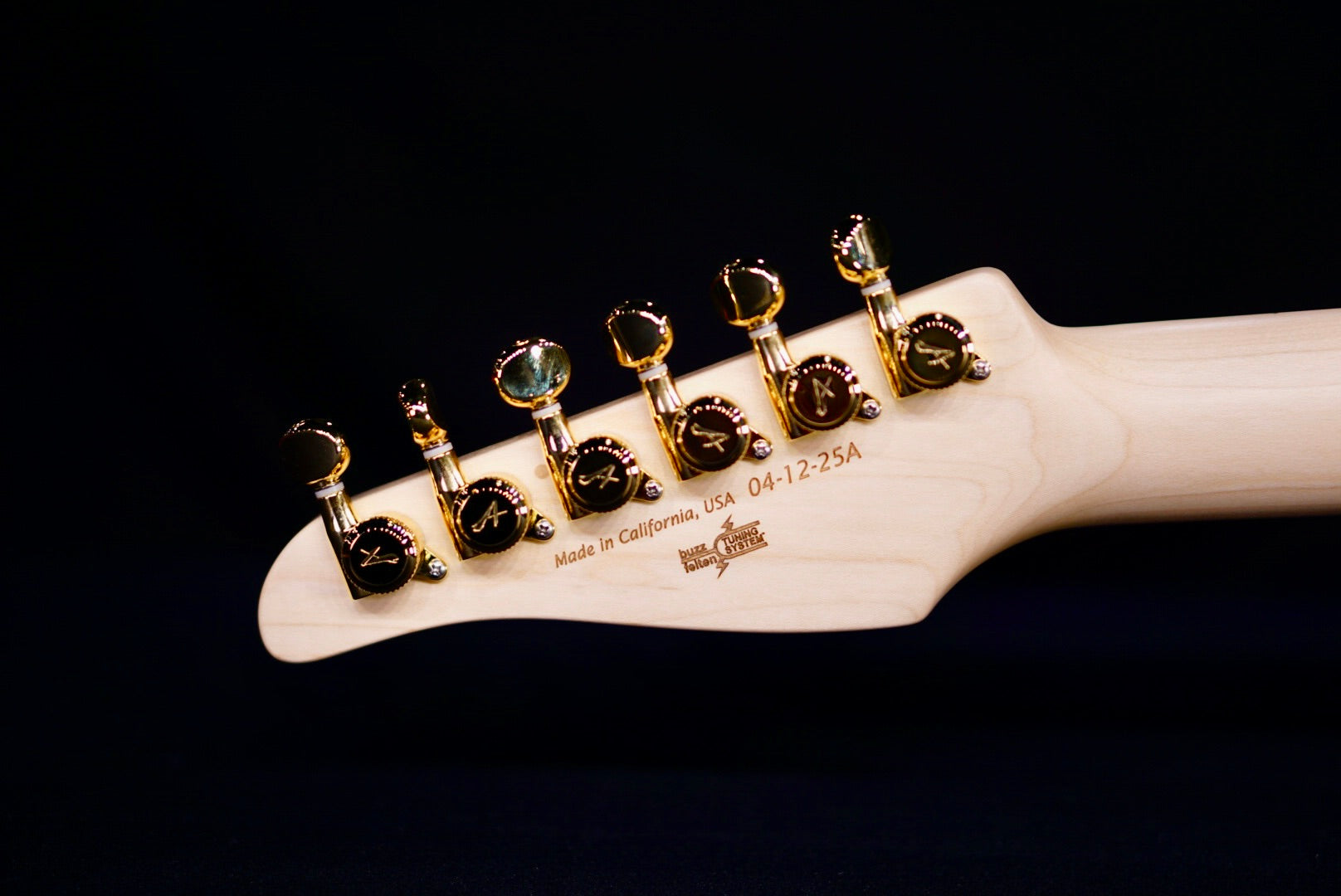 Tom Anderson Icon Classic Arctic White 04-12-25A