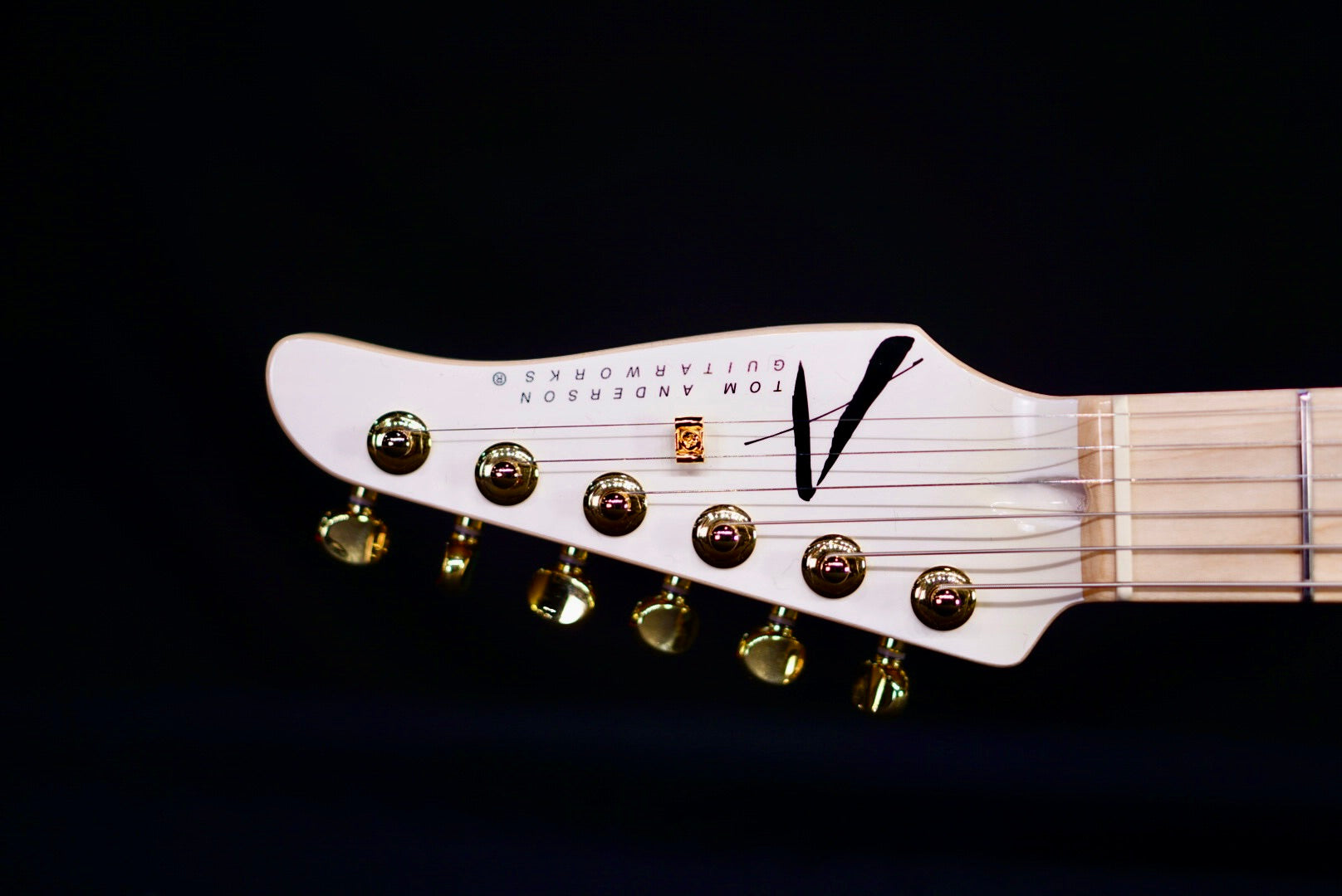 Tom Anderson Icon Classic Arctic White 04-12-25A