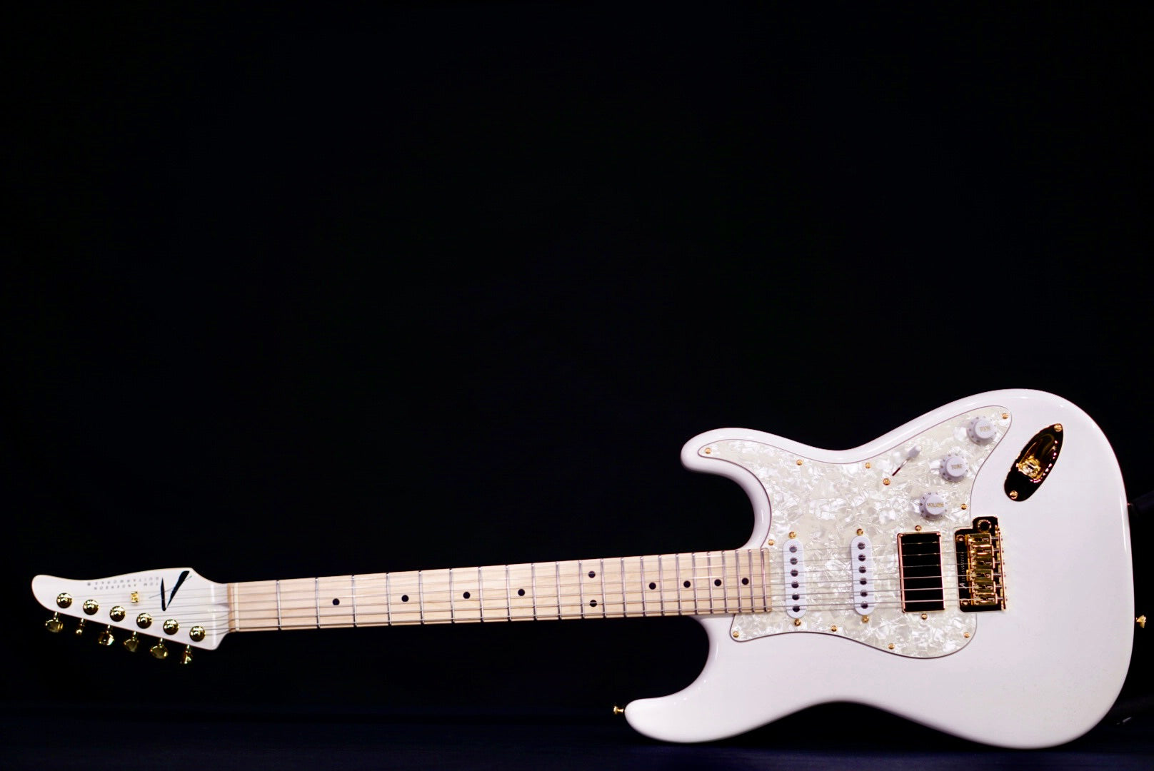 ギター Tom Anderson classic ギター Tom Anderson classic Tom Anderson The Classic | Black