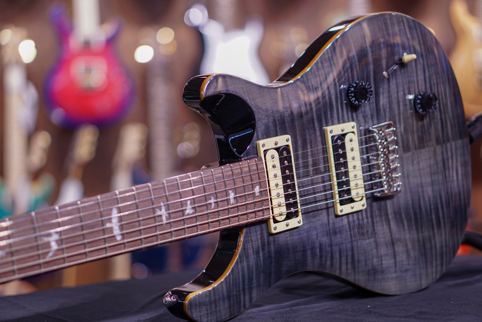 PRS SE SVN 7 String in gray black