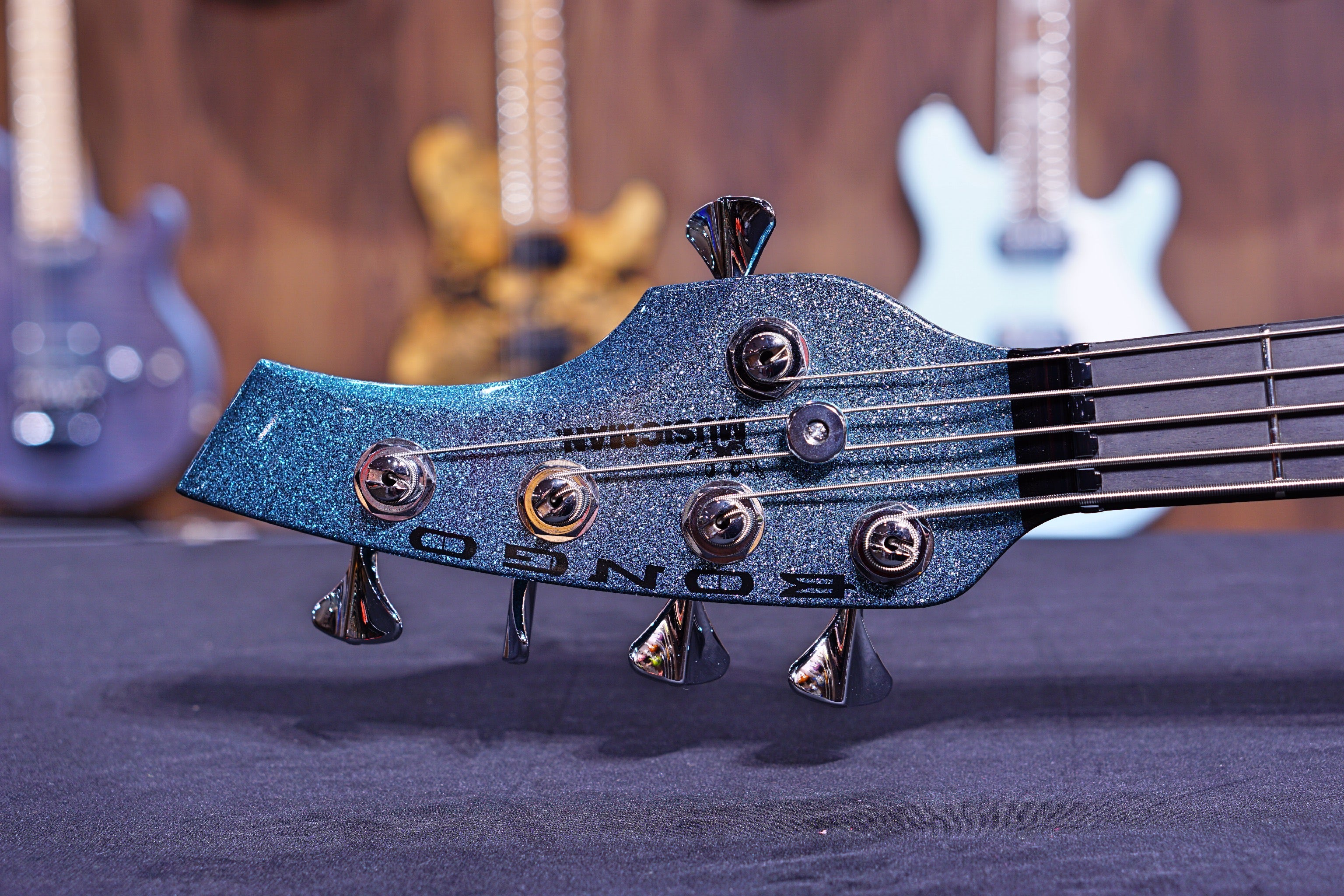Ernie Ball Music Man Bongo 5 Bass Guitar - Aqua sparkle F91501 - HIENDGUITAR   Musicman bass