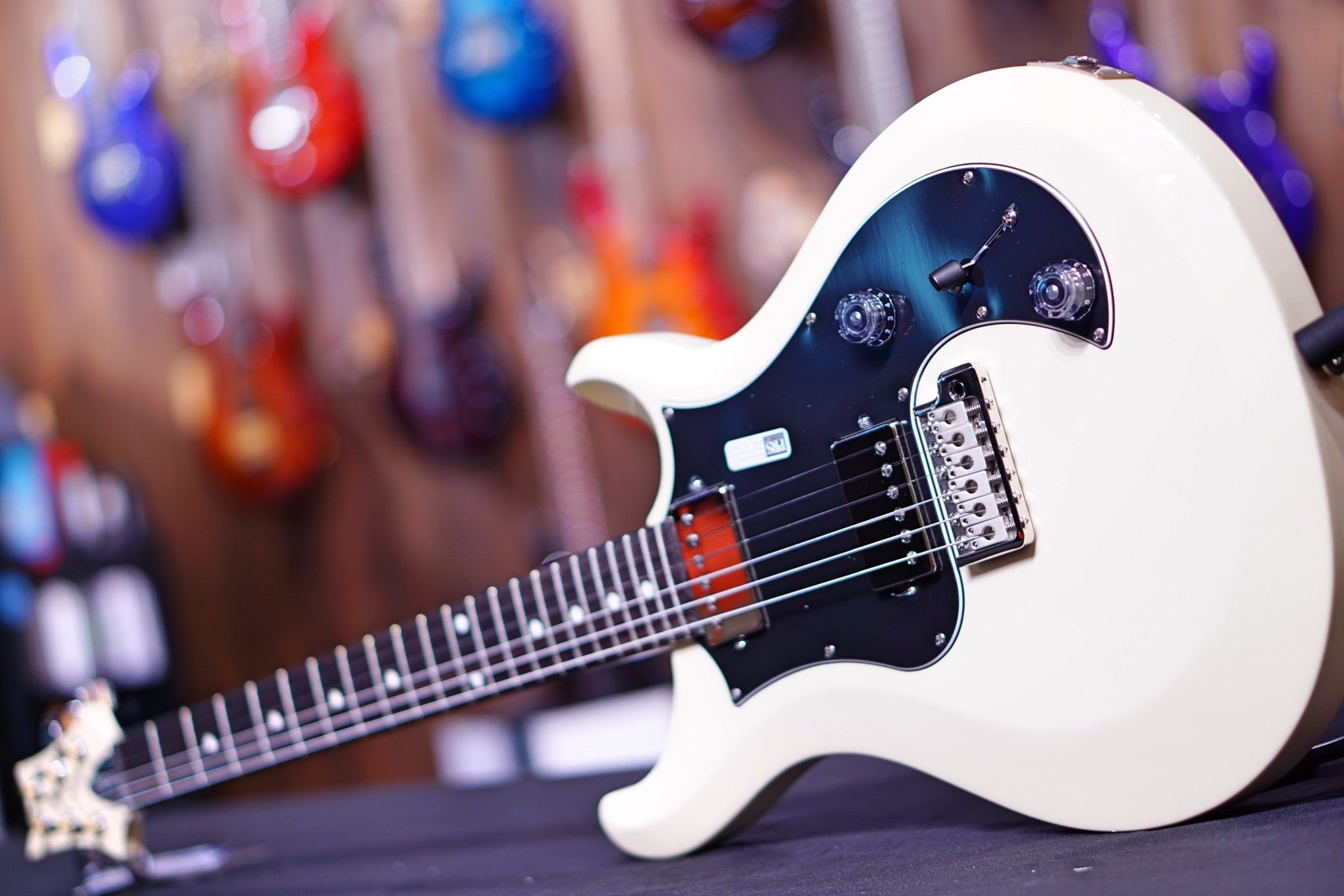 PRS S2 Standard 22 Electric Guitar - Antique White S2050534 - HIENDGUITAR   PRS GUITAR