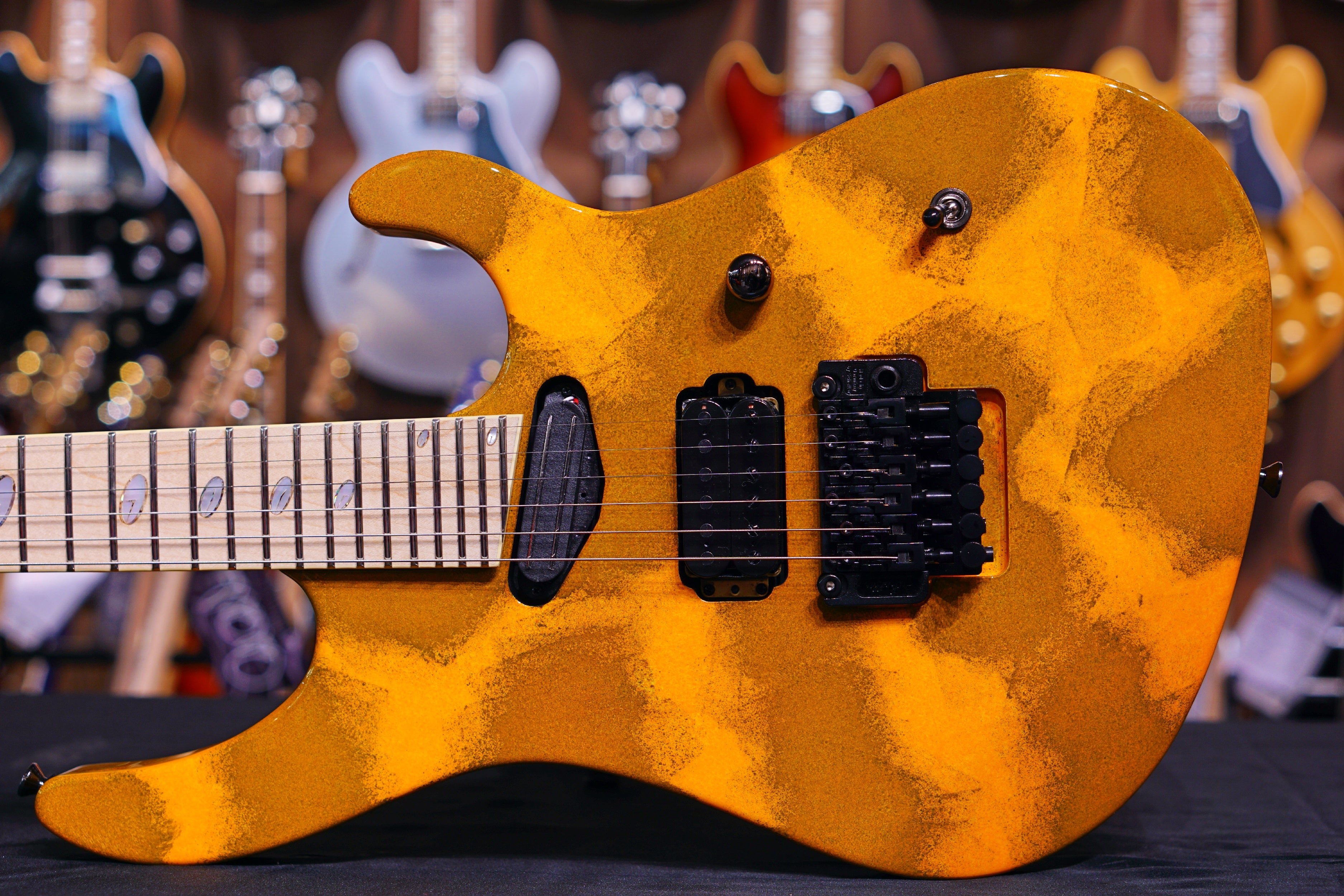 Caparison HORUS-M3 MF Tiger's Eye Maple fretboard