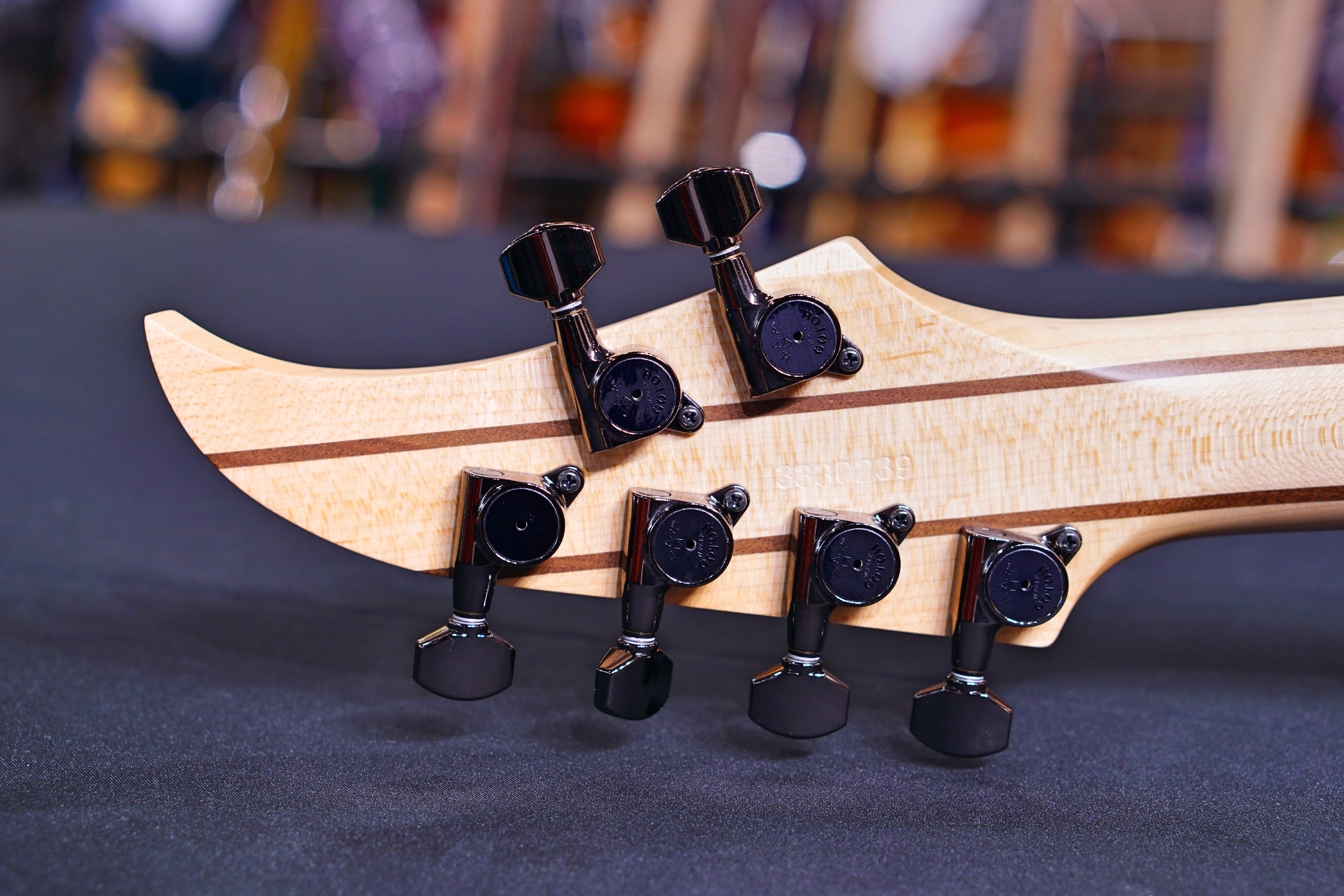 Caparison HORUS-M3 MF Amethyst Maple fretboard