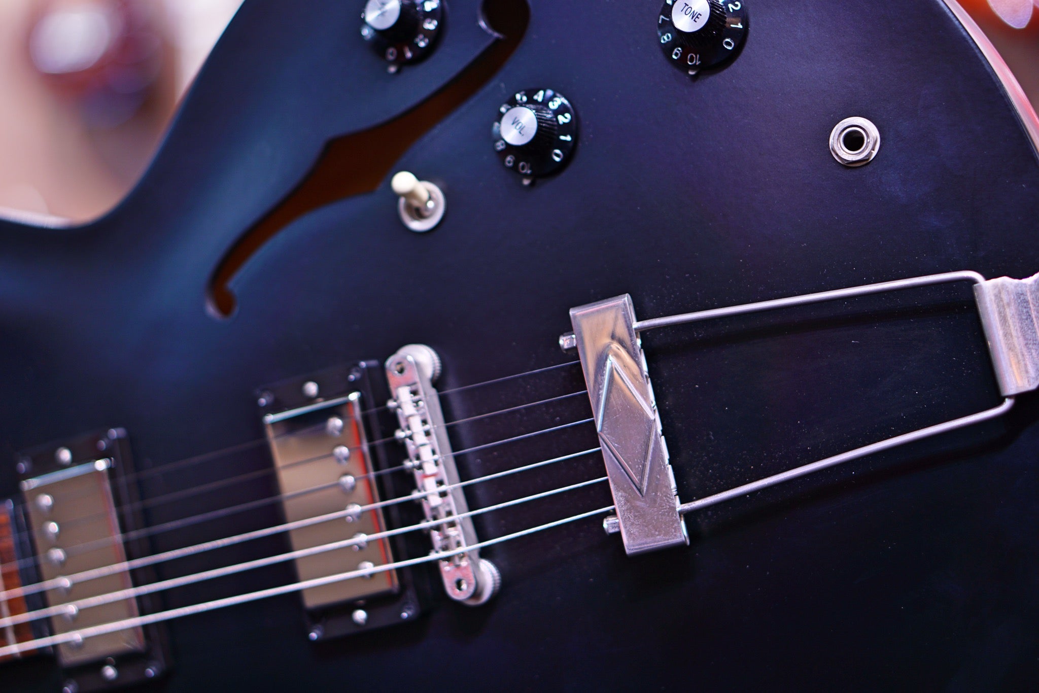 Gibson Memphis ES-330 Satin 2018 - Ebony - HIENDGUITAR   Gibson GUITAR