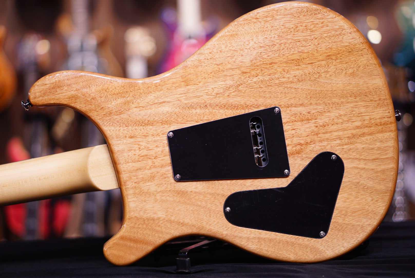 PRS SE exotic quilt swamp ash Custom24 - HIENDGUITAR   PRS SE GUITAR