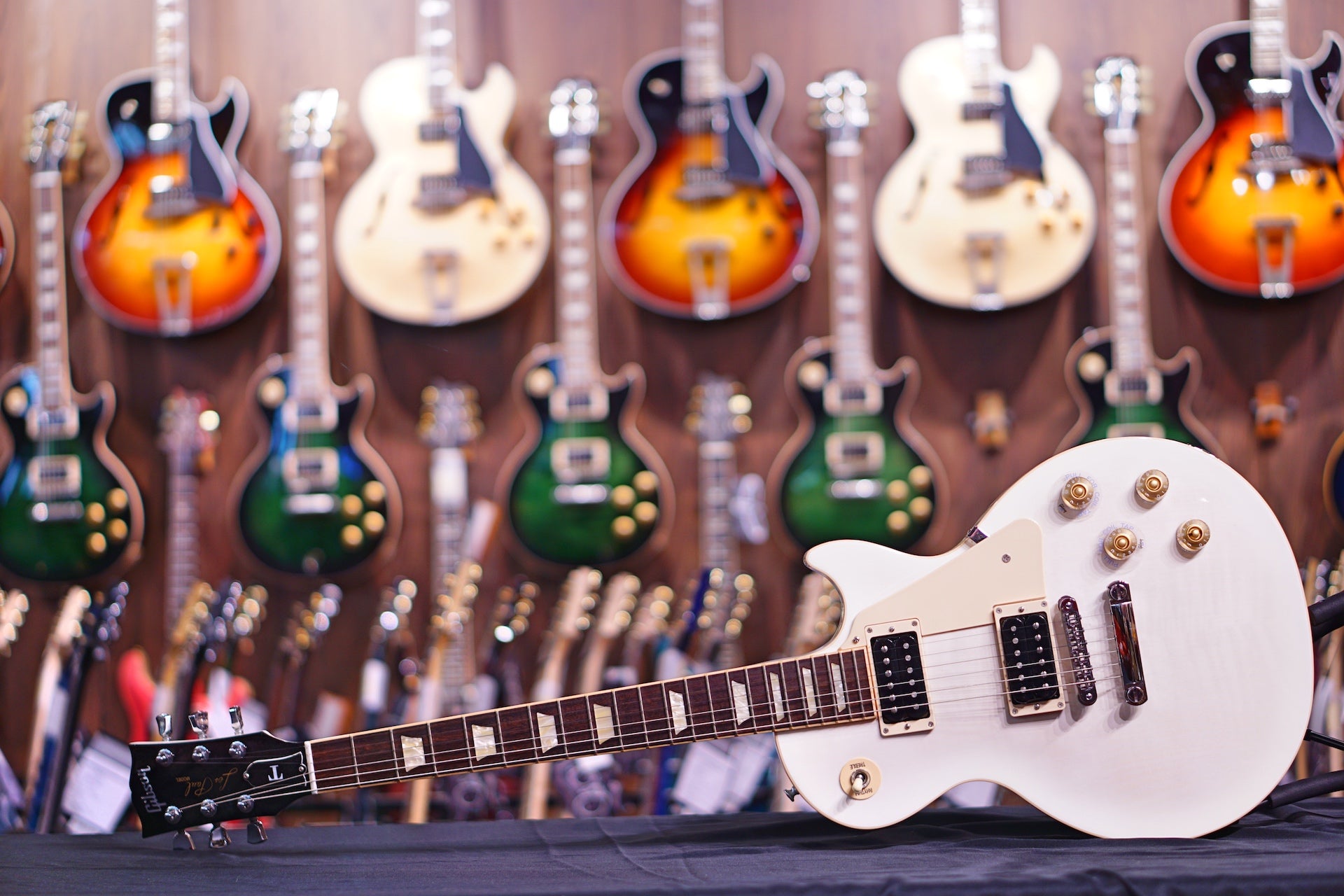Gibson Tribute T alpine white - HIENDGUITAR   Gibson GUITAR