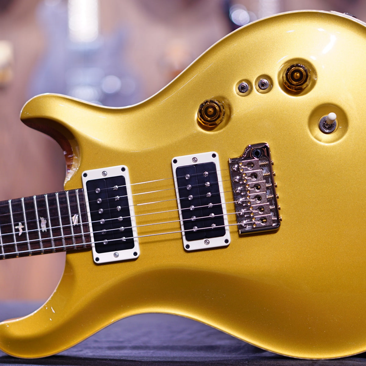 PRS 35th Anniversary Custom 24 - Gold Top with Pattern Thin Neck 03361
