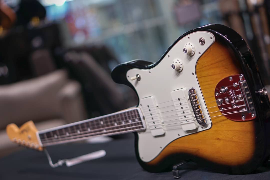 Fender parallel online universe jazz tele