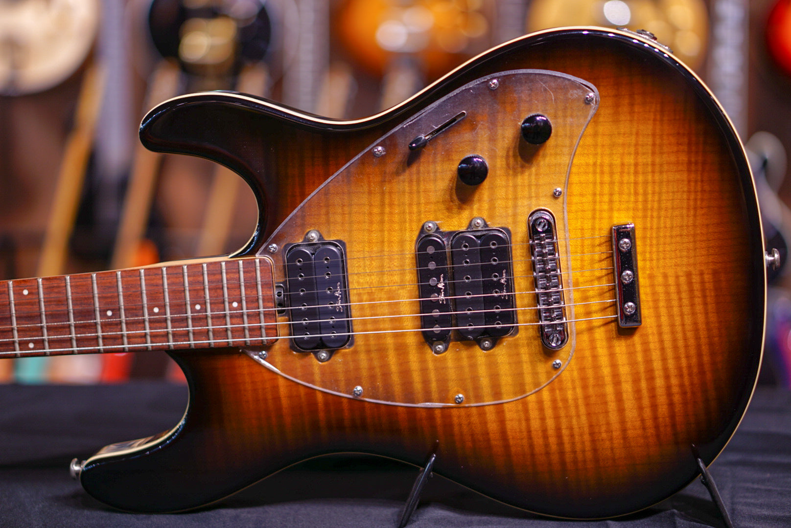 Music Man ミュージックマン Steve Morse Y2D