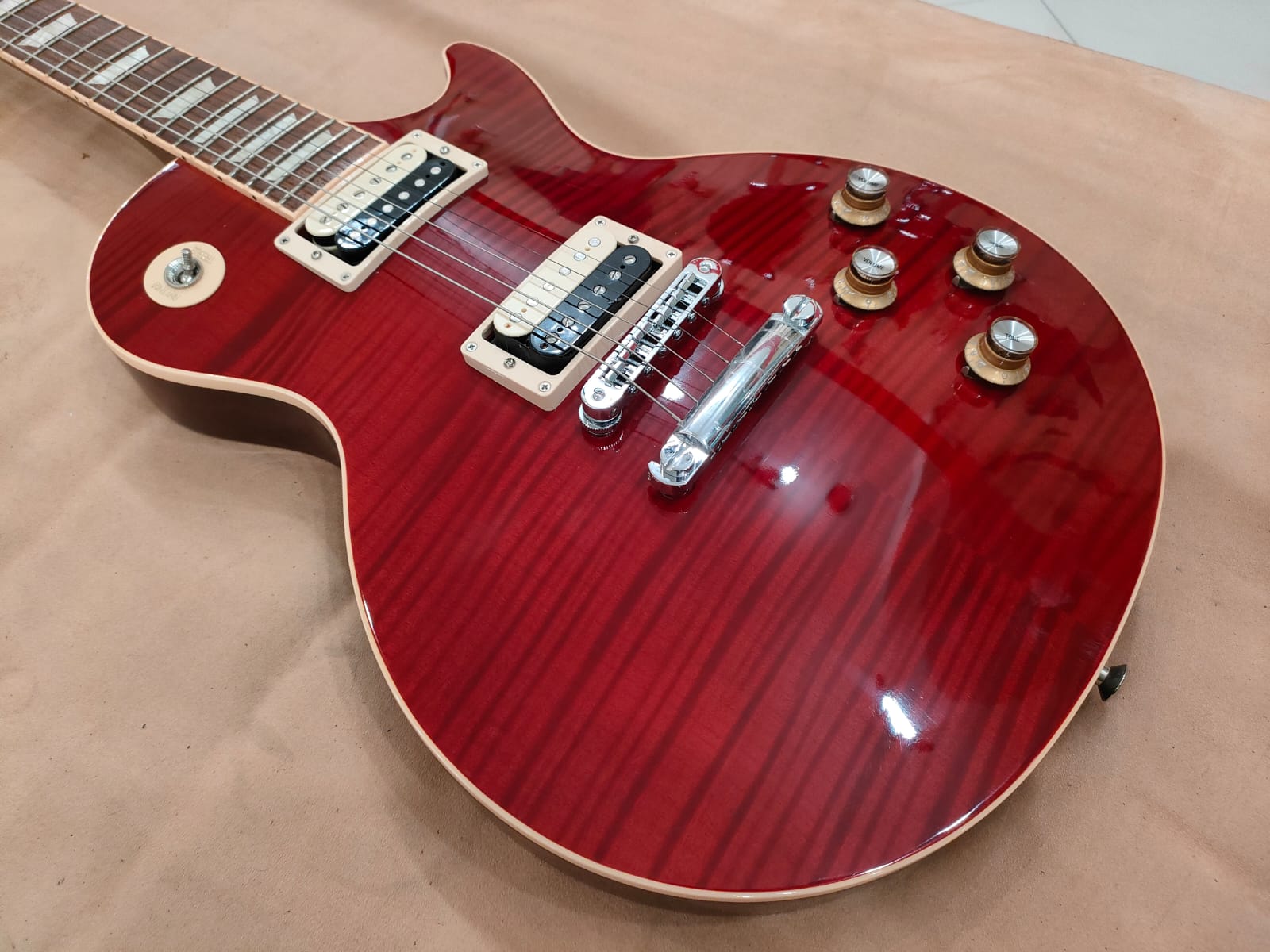 Gibson Gibson Slash Signature Les Paul - Rosso Corsa s1441 - HIENDGUITAR   Gibson GUITAR